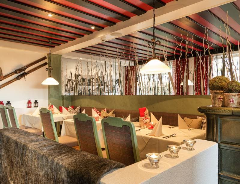 DAS GASTHAUS SCHLÖSSLWIRT