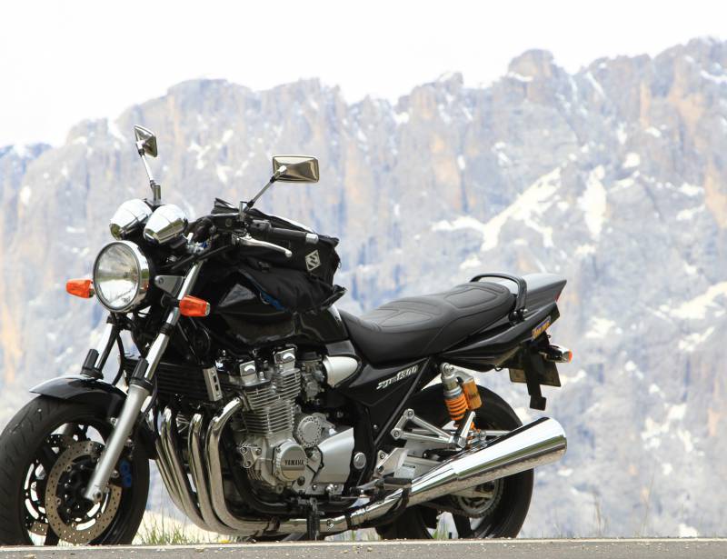 MOTORRAD FAHREN IN TIROL